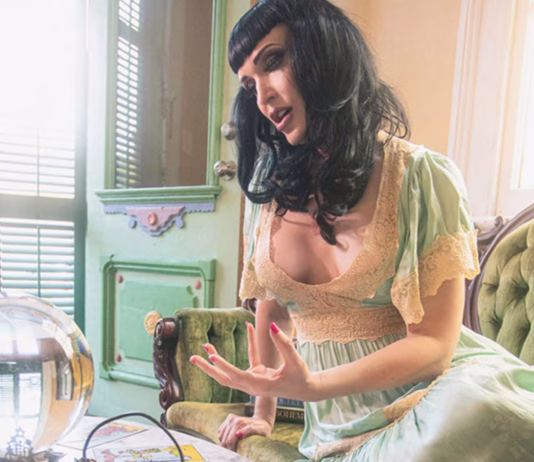 Manifest Your Personal Renaissance: A Powerful New Year Spell